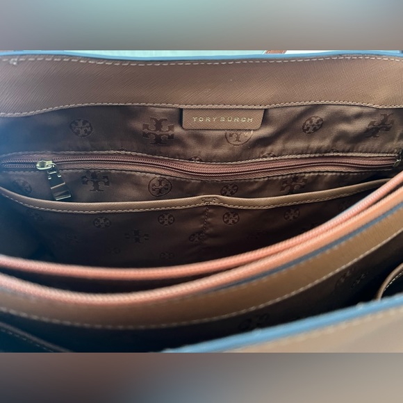 Tory Burch York Buckle Tote - Picture 4 of 8